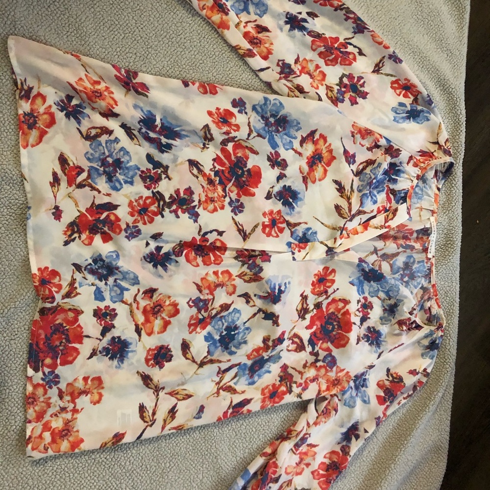 Flower print shirt
